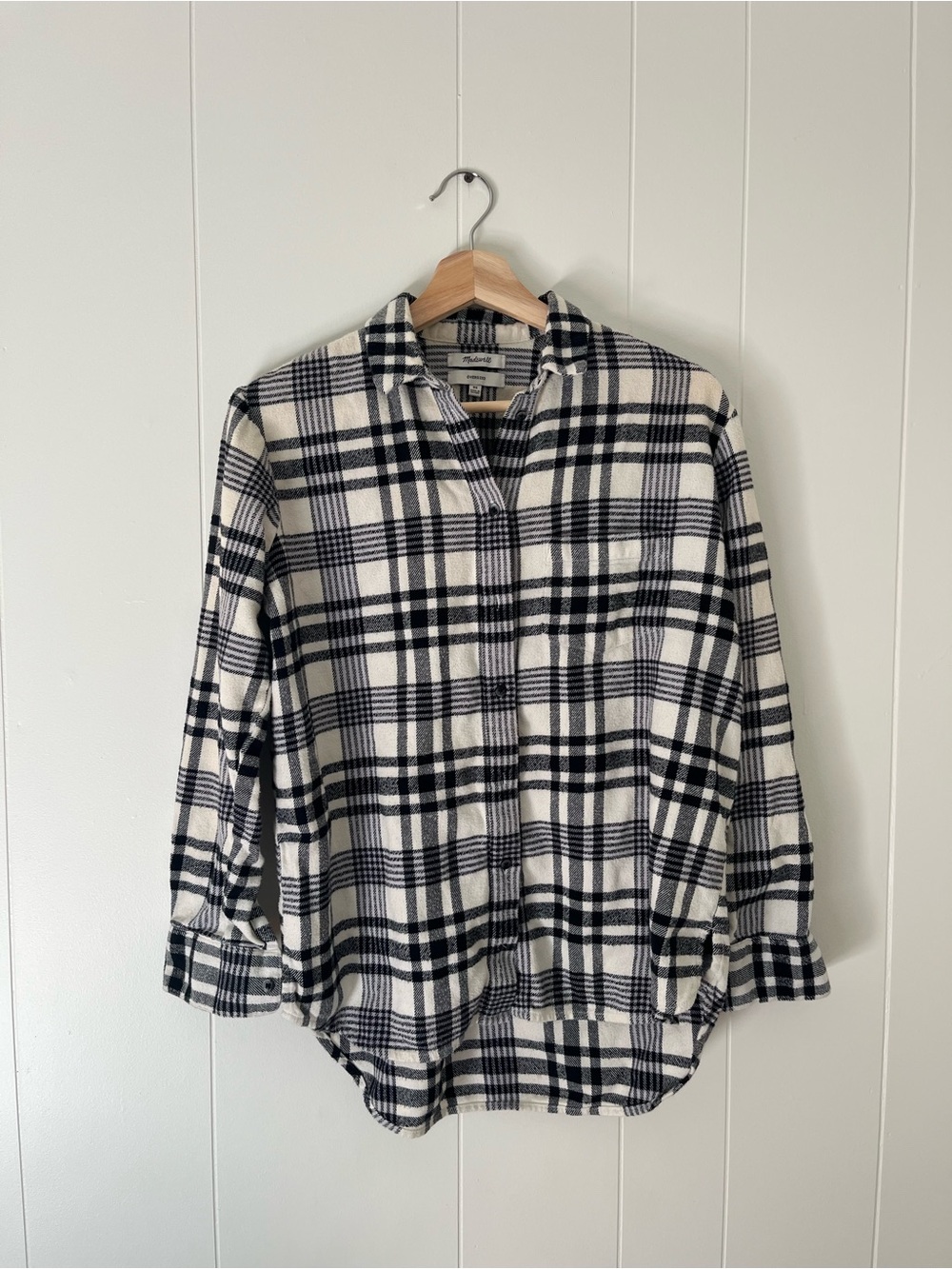 Madewell Black & White Plaid Flannel Button-Down Shirt